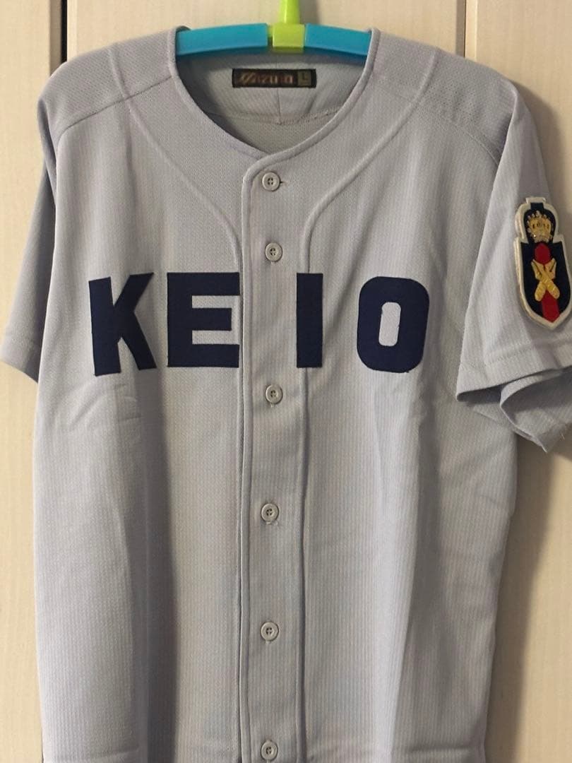 慶應　高校ユニフォーム グレー