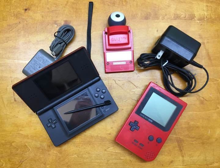 風来のシレンソフト5本, 攻略本6冊, DS LightとGAME BOY