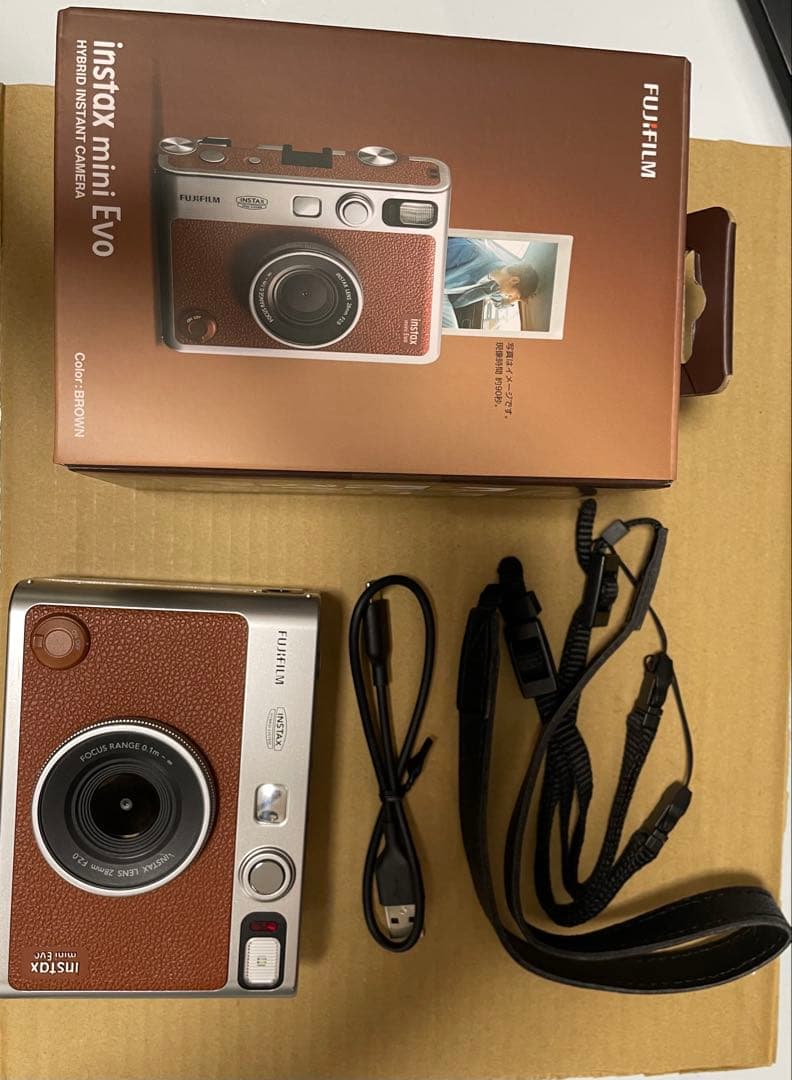 FUJIFILM instax mini Evoブラウン カメラ