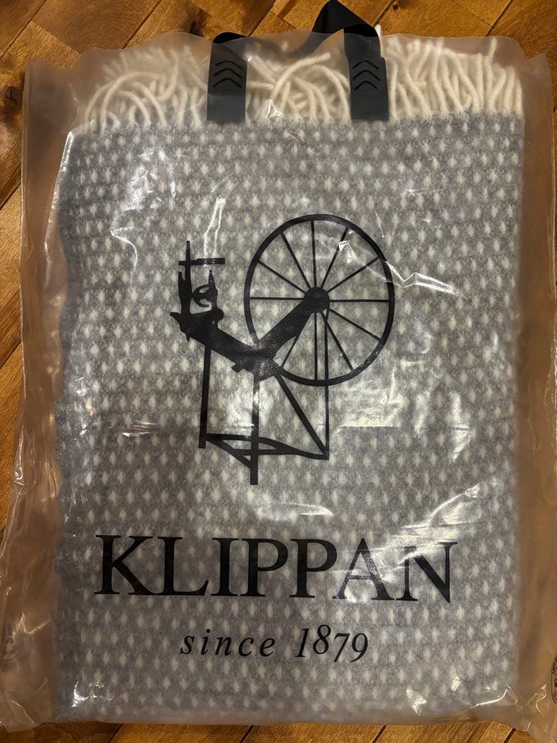 【新品未使用】ACTUS伊勢丹取扱い☆KLIPPANスローケット130×200