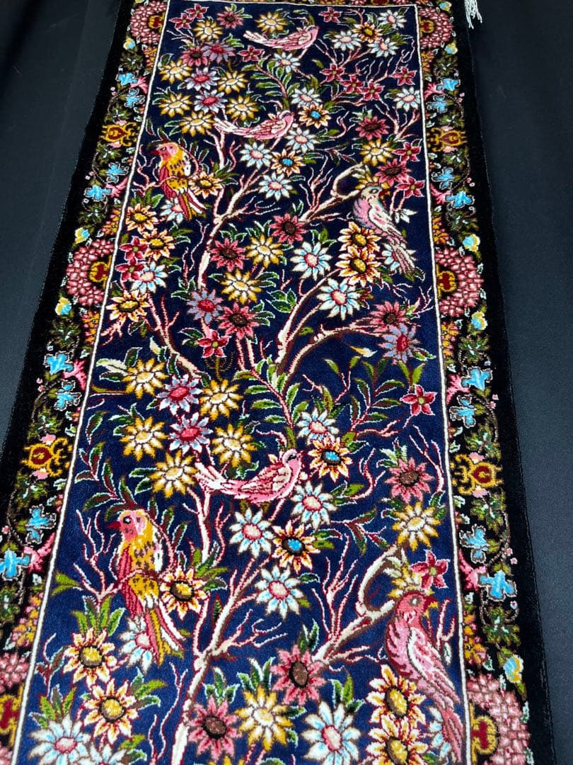 最高級 ペルシャ絨毯シルク イラン クム産 約61万ノット30×90cm