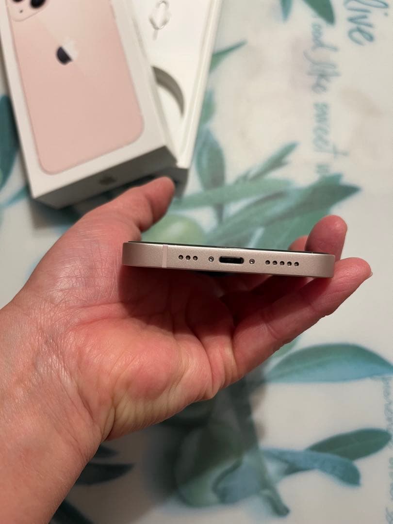 スマートフォン本体 iPhone 13 256GB