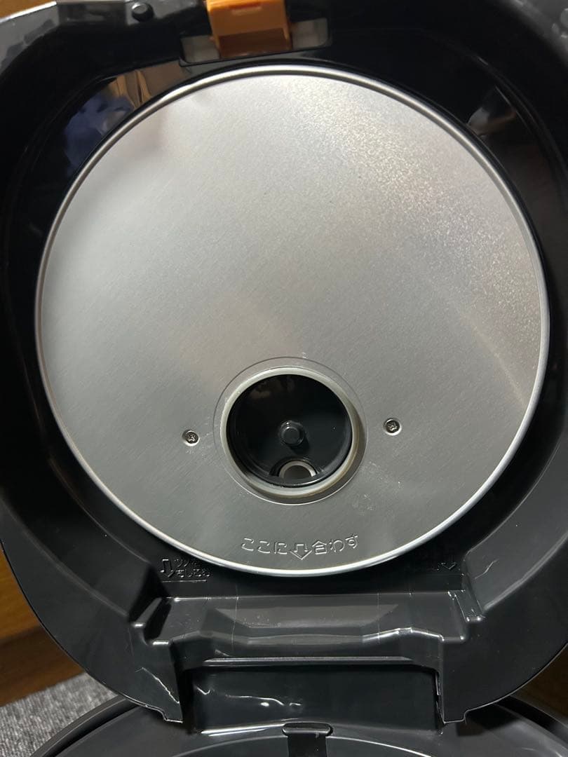 値下げしましまた。象印　NW-VJ18 豪熱沸とうIH 1升炊き　25年製