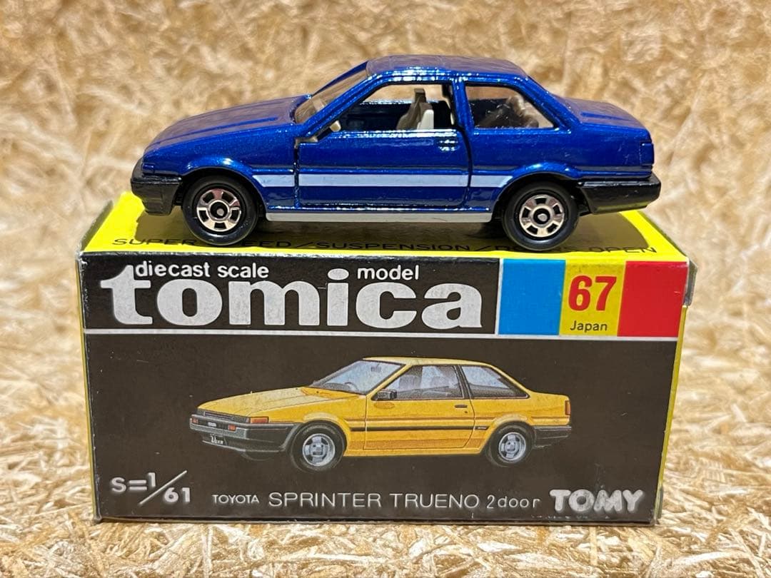 トミカ 日本製 黒箱 67 トヨタ スプリンター トレノ 2ドア