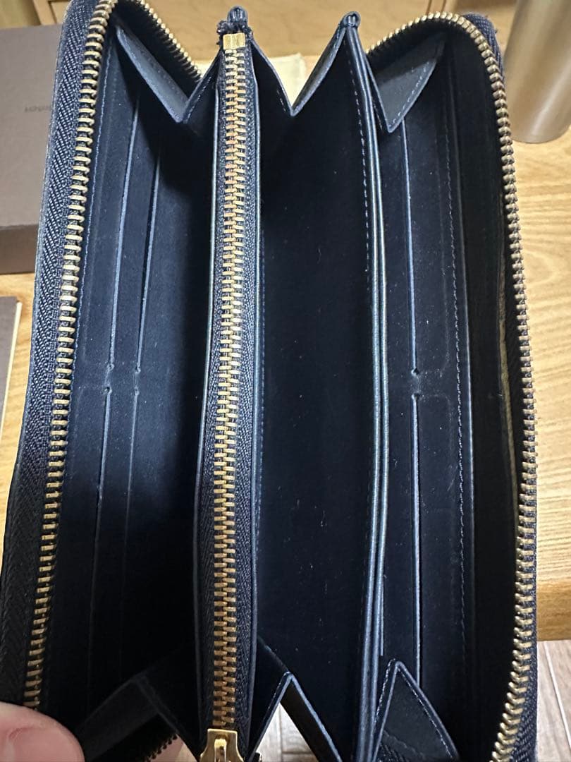 【箱付属品付き】ルイヴィトン モノグラム ヴェルニ ジッピーウォレット