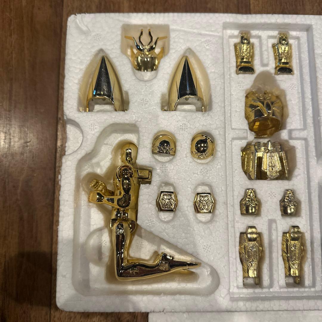 聖闘士星矢 バルゴンクロス バンダイ