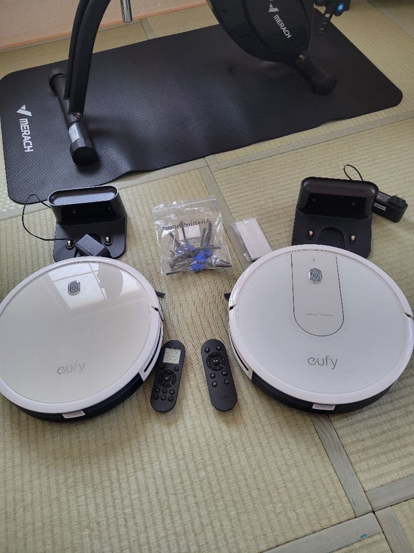 GUfy ロボット掃除機２台　RobOVac15cと11s
