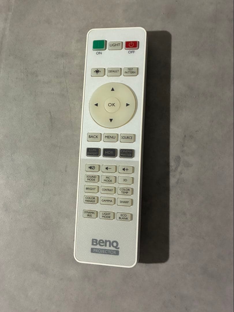 ht3550 BENQ 4Kプロジェクター本体 リモコン付き