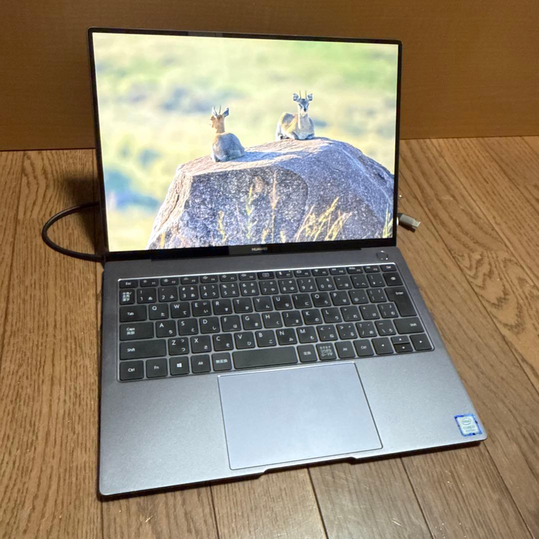 HUAWEI Mach-WX9 8世代 i7 16GB SSD512GB
