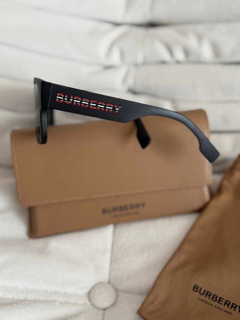 新品BURBERRYバーバリー サングラス