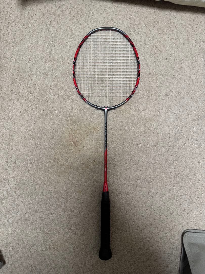 YONEX ヨネックス　アークセイバー11プロ　4ug5