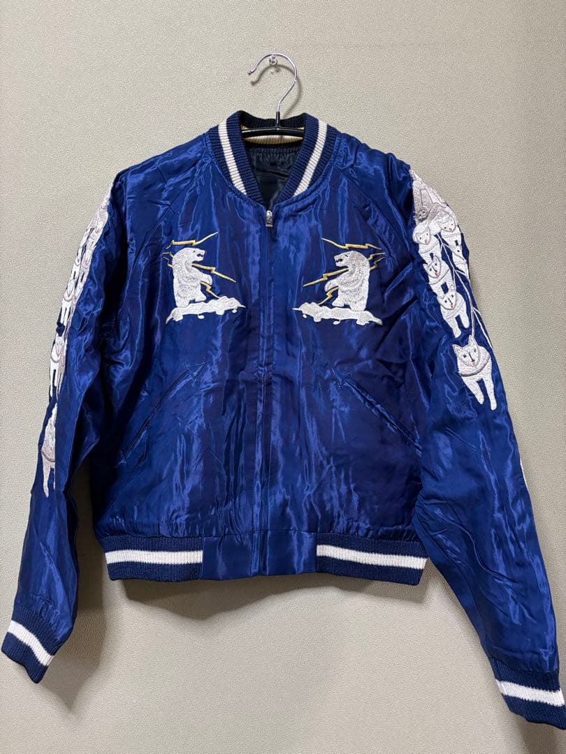 BEAMSBOY×東洋エンタープライズリバーシブルスカジャン。