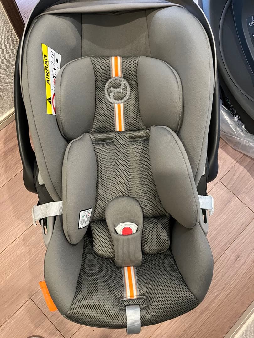 Cybex Clould G i-size チャイルドシート ISOFIX対応