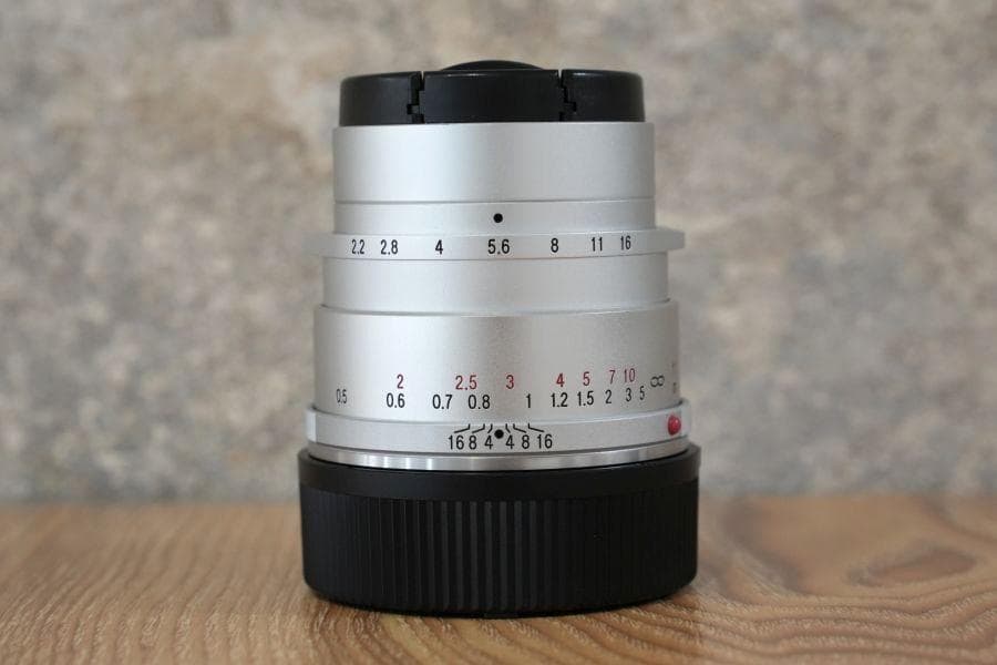 COLOR-SKOPAR 50mm F2.2 VM Silver 保証付き