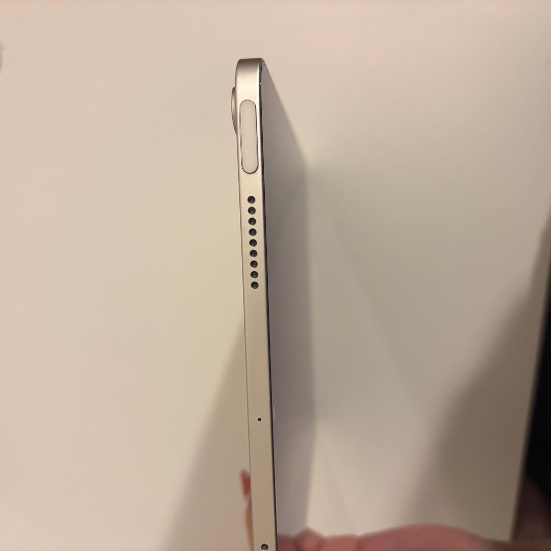 Apple iPad Air 第5世代　シルバー 本体