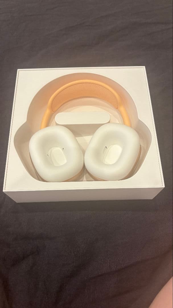 AirPods Max オレンジ 本体