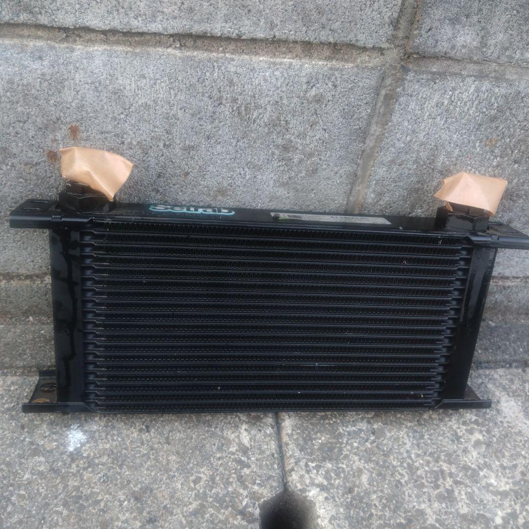 セトラブ　オイルクーラー 約30cm x 15cm