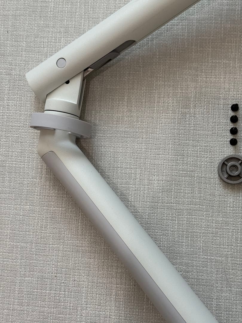 ハーマンミラー CBS モニターアーム FLO ホワイト