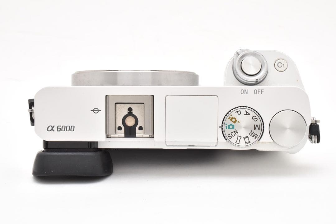 ショット数 8490回 ソニー SONY α6000 ダブルズームキット