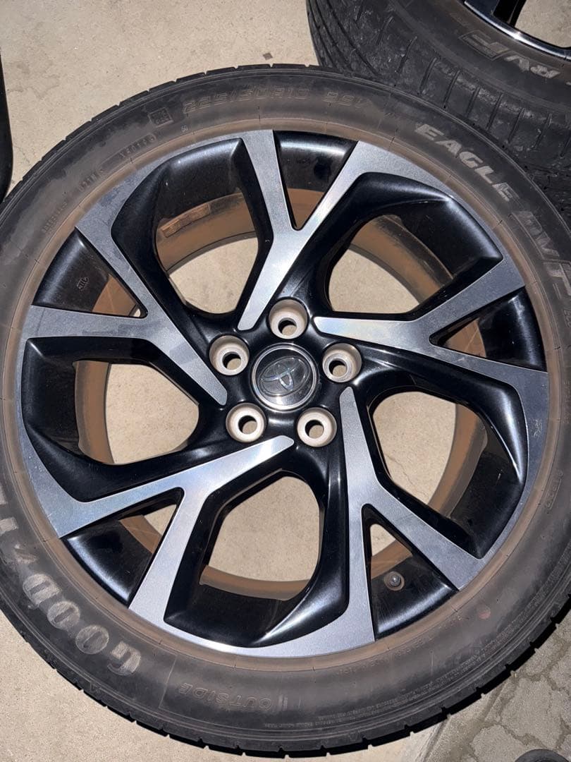 CH-R 純正ホイール 18インチ タイヤセット