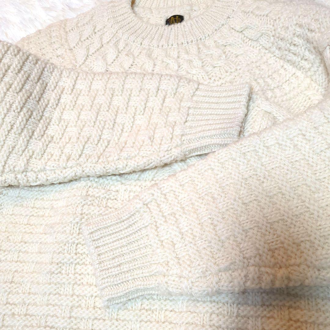 美品　BATONER SPREAD ARAN CREW NECK　ホワイト　1