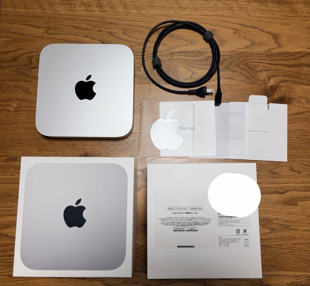 Macデスクトップ M2 Mac mini (8GB, 256GB SSD)
