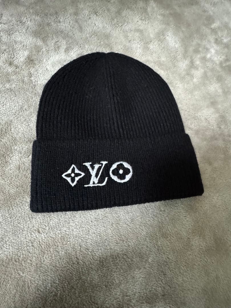 LOUIS VUITTON ニット帽