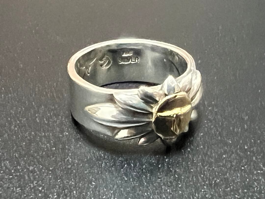 専用となります。TADY&KING 平打ちリングリリーSV GPロングホーン