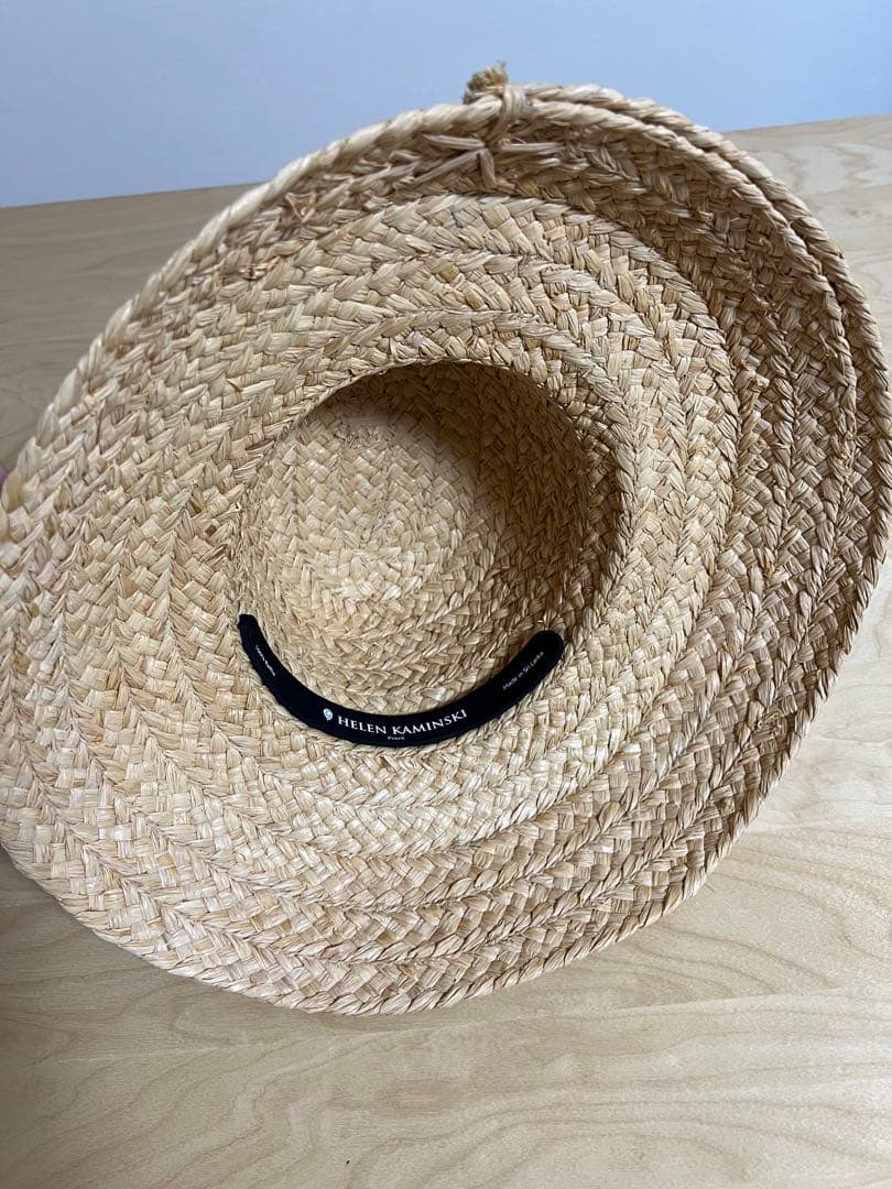 HELEN KAMINSKIヘレンカミンスキー 麦わら帽子 ベージュ リボン付き