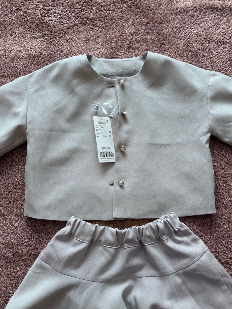 入学式　フォーマルスーツ&ブラウスセット　110センチ【試着のみ】