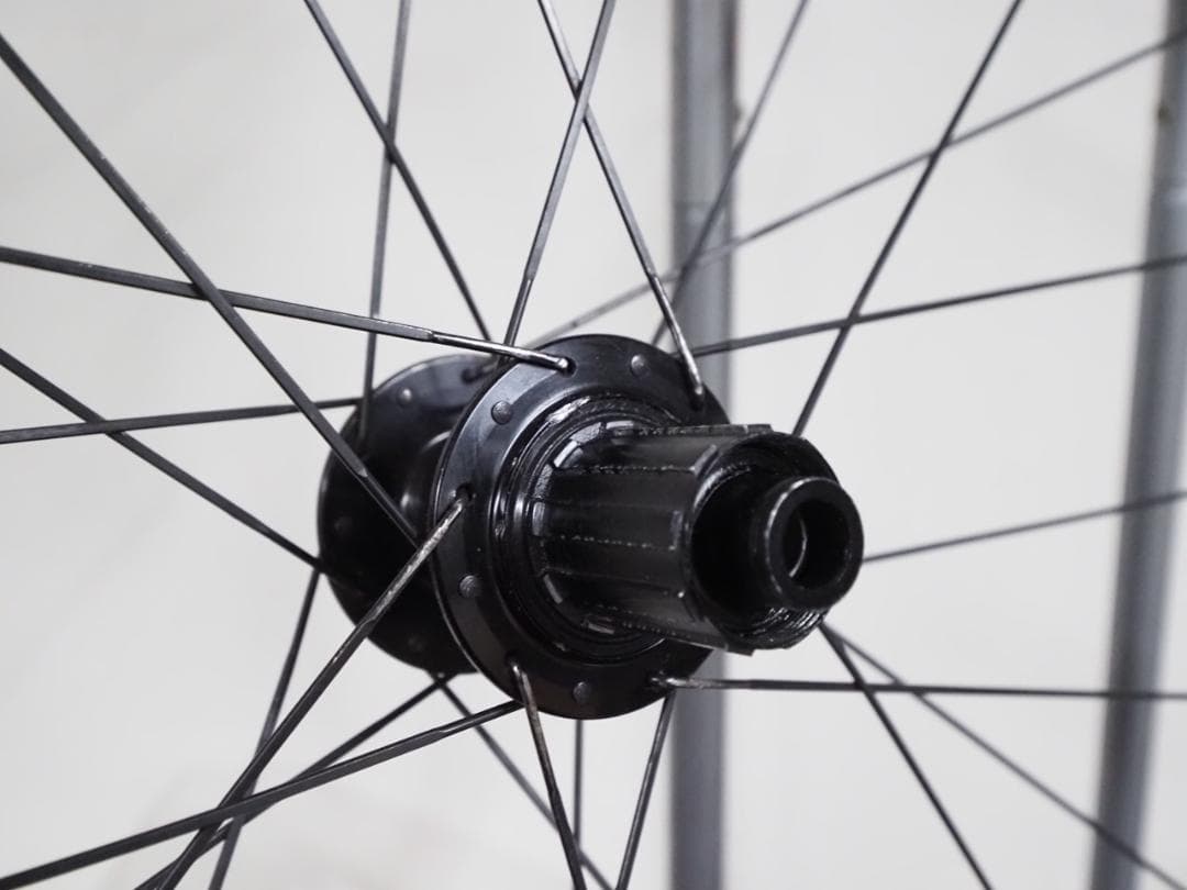 アタッキ カーボンホイール ディスクブレーキ 45mm　ATTAQUE 前後