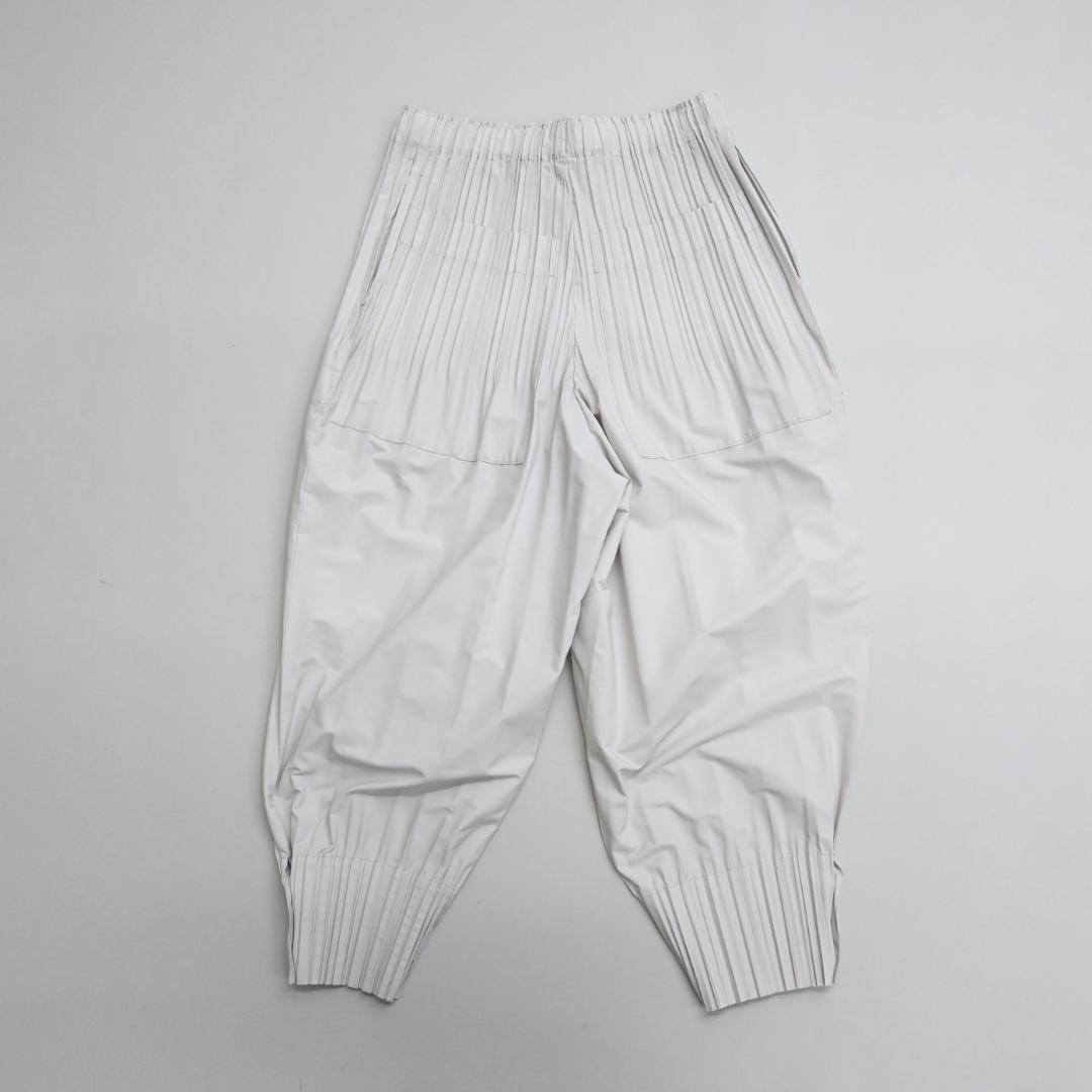 ■ 46301★年 プリーツプリーズ パンツ 1 ライトグレー ボタン付き