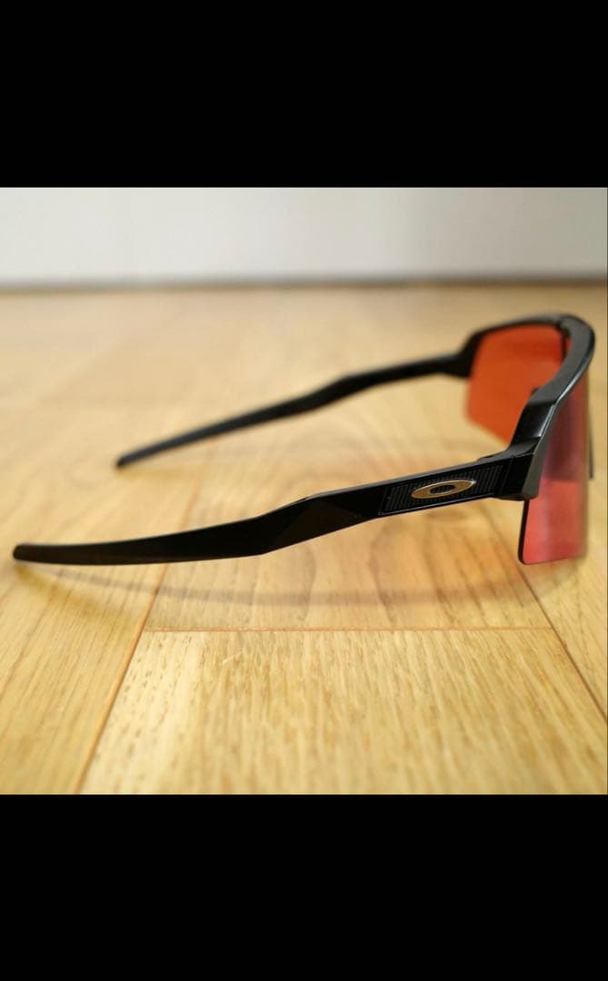 【極美品】OAKLEY SUTRO LITE SWEEP