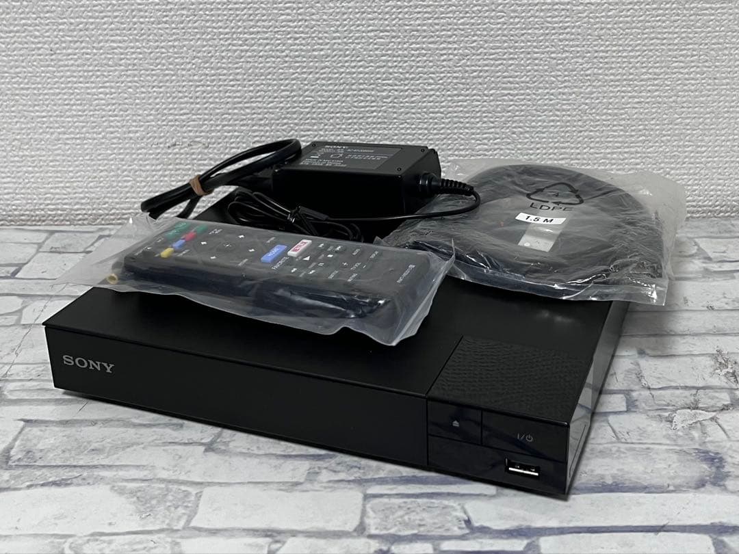 新品リモコン付　ソニー　コンパクトブルーレイプレイヤー　BDP-S1500