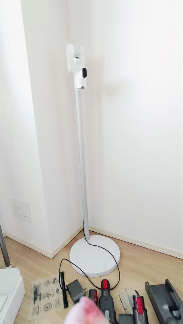 dyson 充電スタンド　他ノズル　写真のもののみ　ダイソン　本体なし