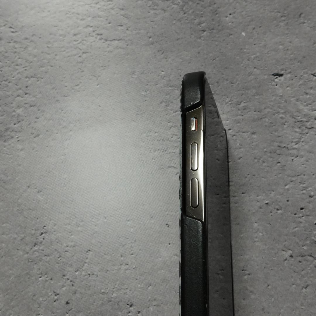 SAINT LAURENT iPhone12pro用ケース