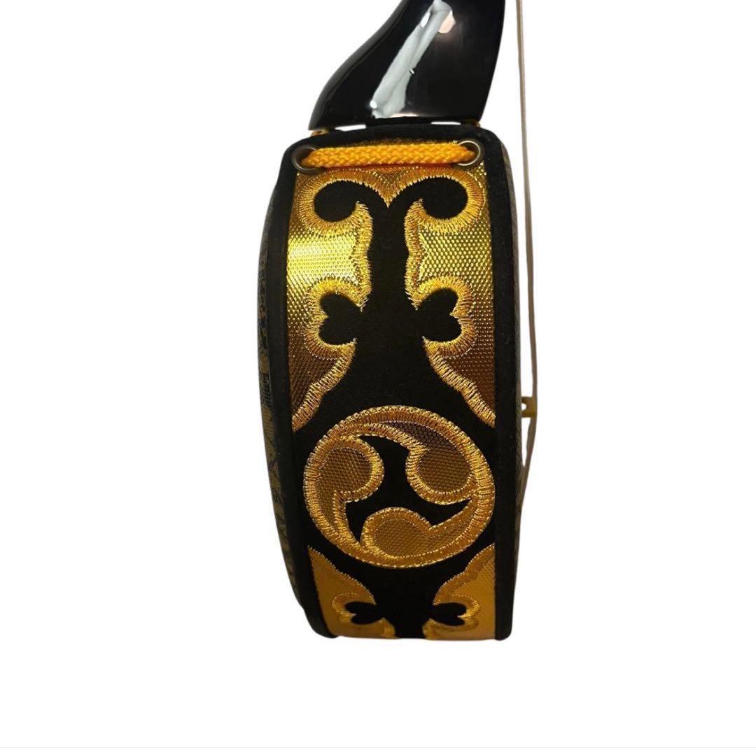 沖縄三線 伝統 蛇革 蛇皮 人工革 初心者 強化張り ケース付 付属品 弦楽器