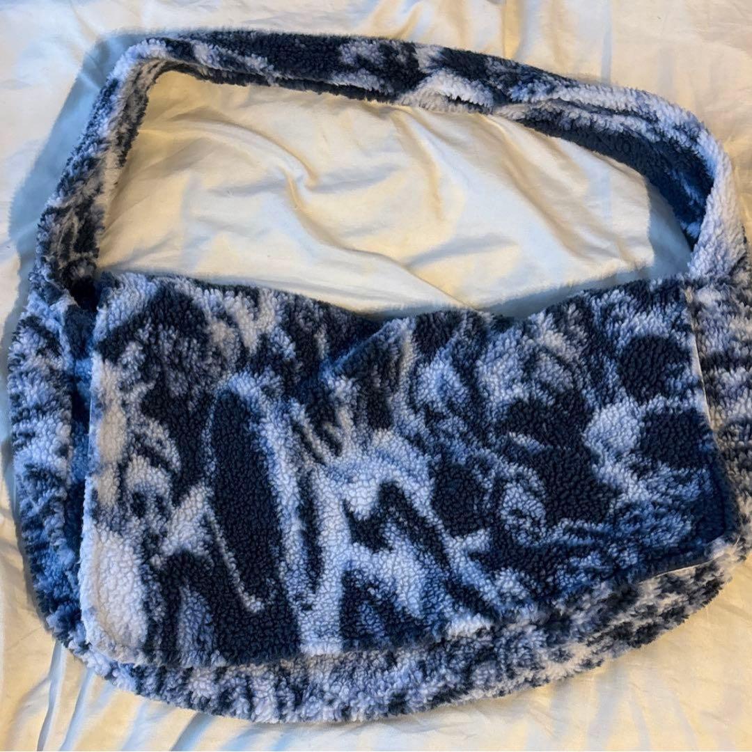 AFB ABSOLUTELY FUCKING BITCH ショルダーバッグ