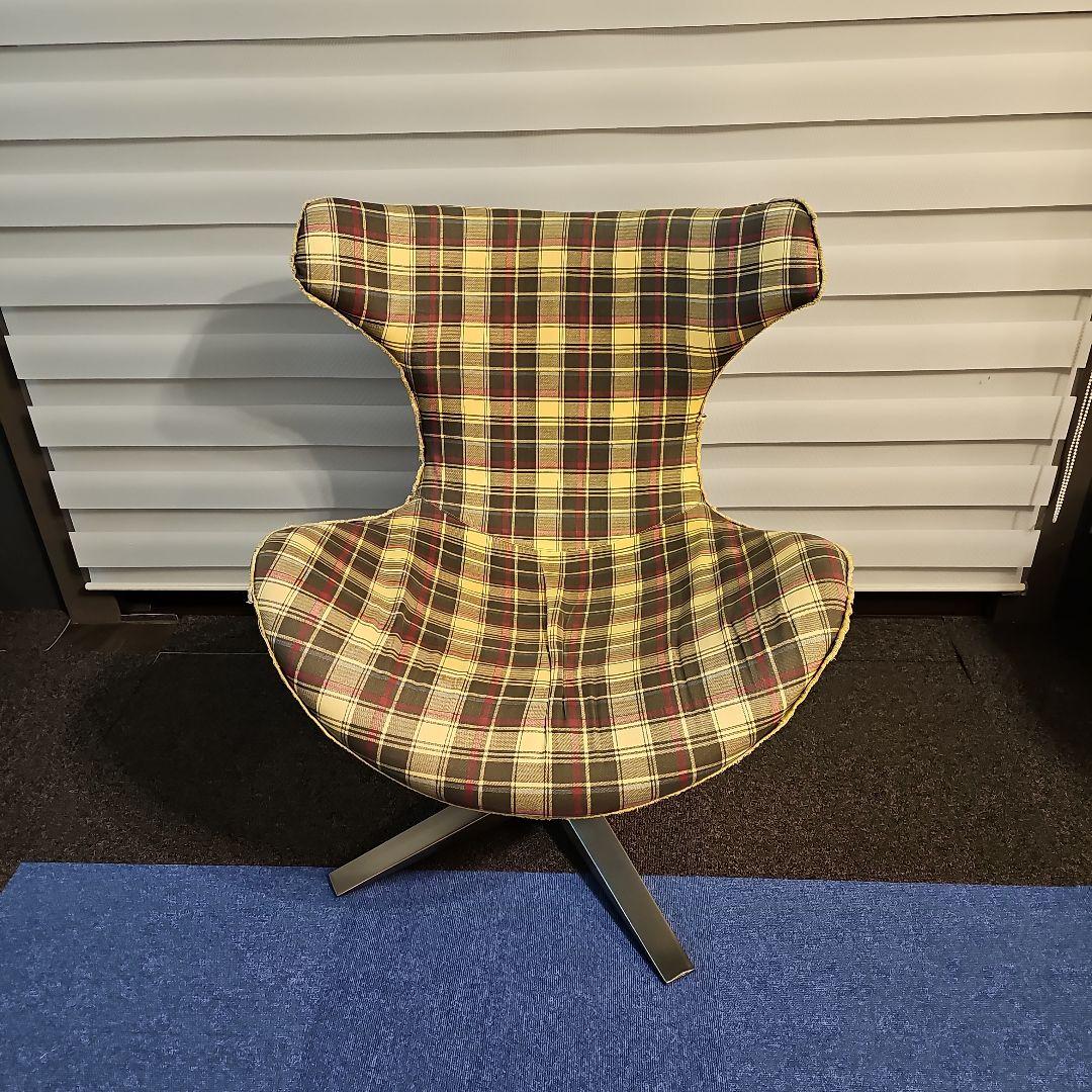チェック柄スワベルチェア　最終価格　月曜終了予定