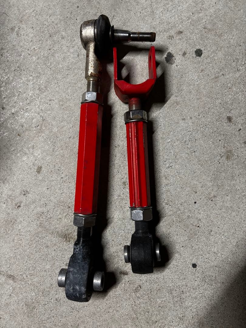 BRASH製　18 20 21クラウン　左右リアアッパーアームセット