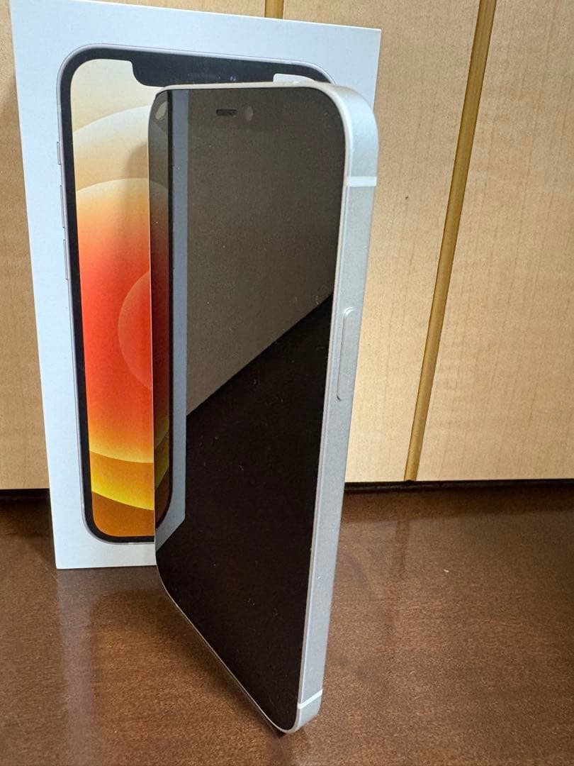 スマートフォン本体 Apple iPhone12 White 64GB