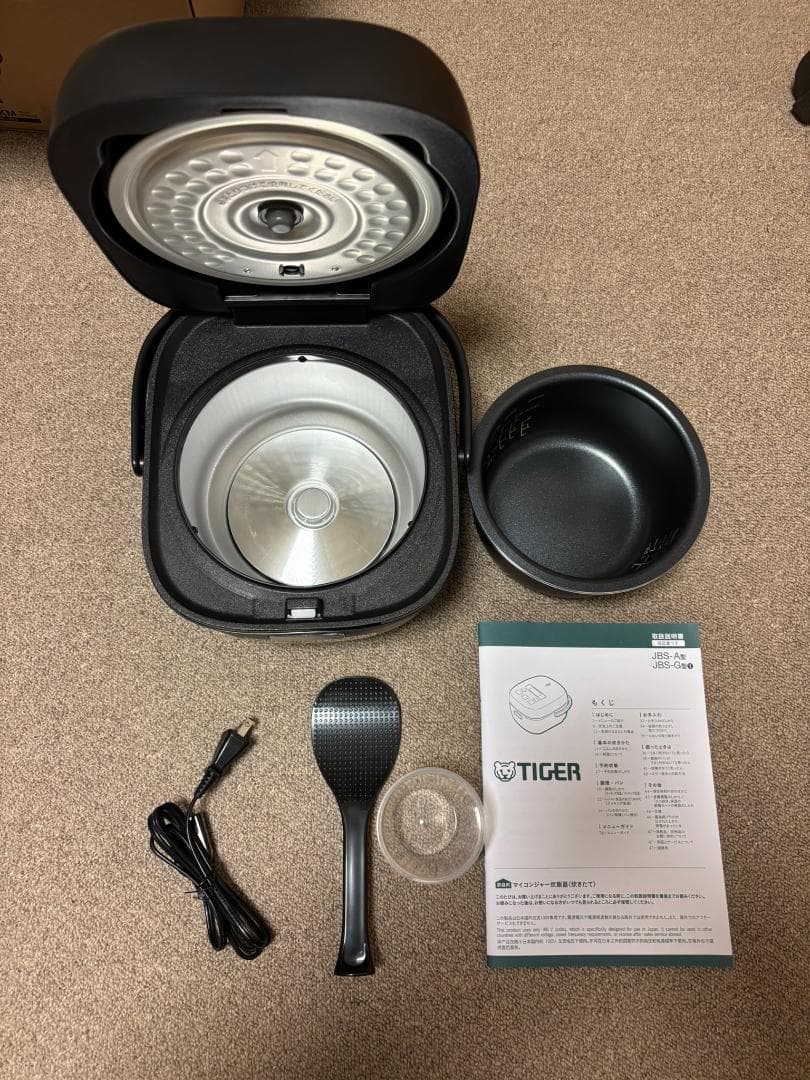 【開封のみ未使用】TIGER デジタル炊飯器 ブラック JBS-A型