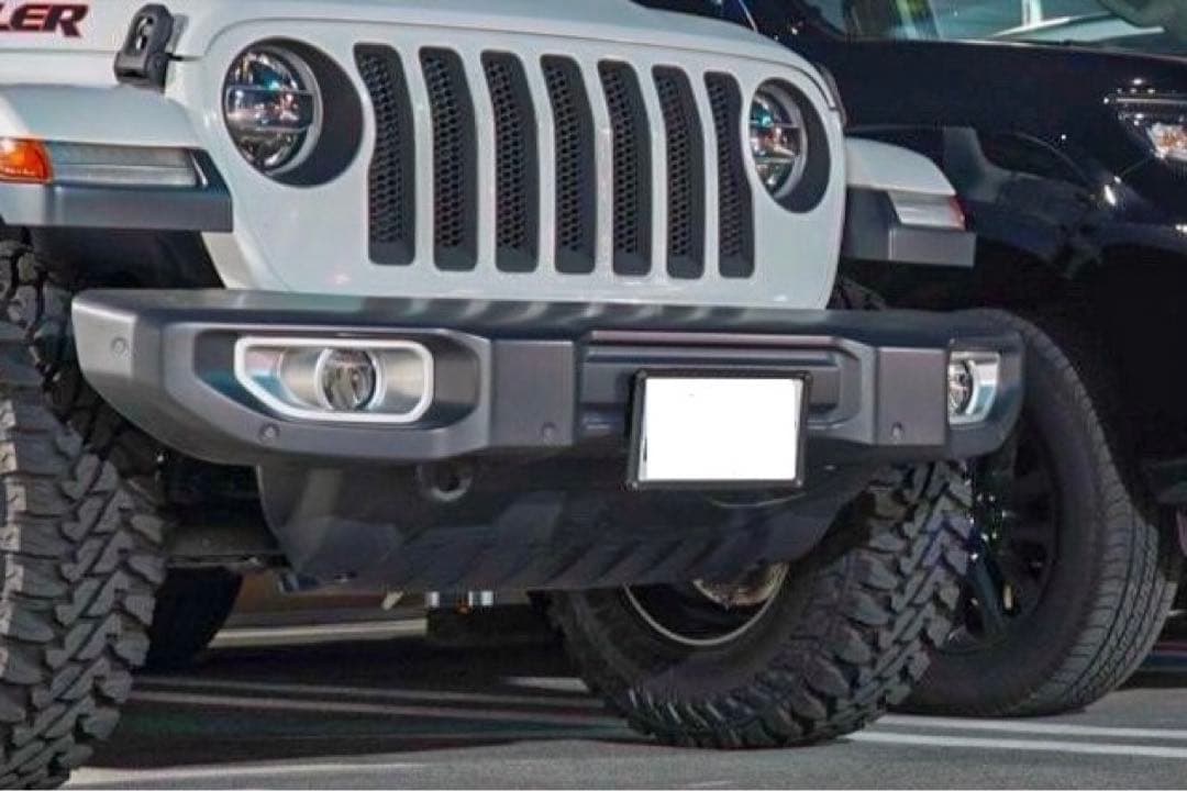 ジープ ラングラー サハラ 純正フロントバンパー