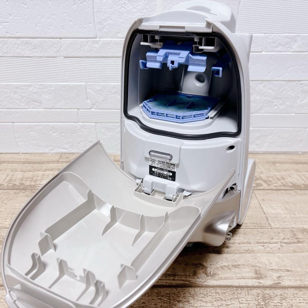 日立 紙パック式 掃除機 かるパック CV-KP900J シャンパンゴールド