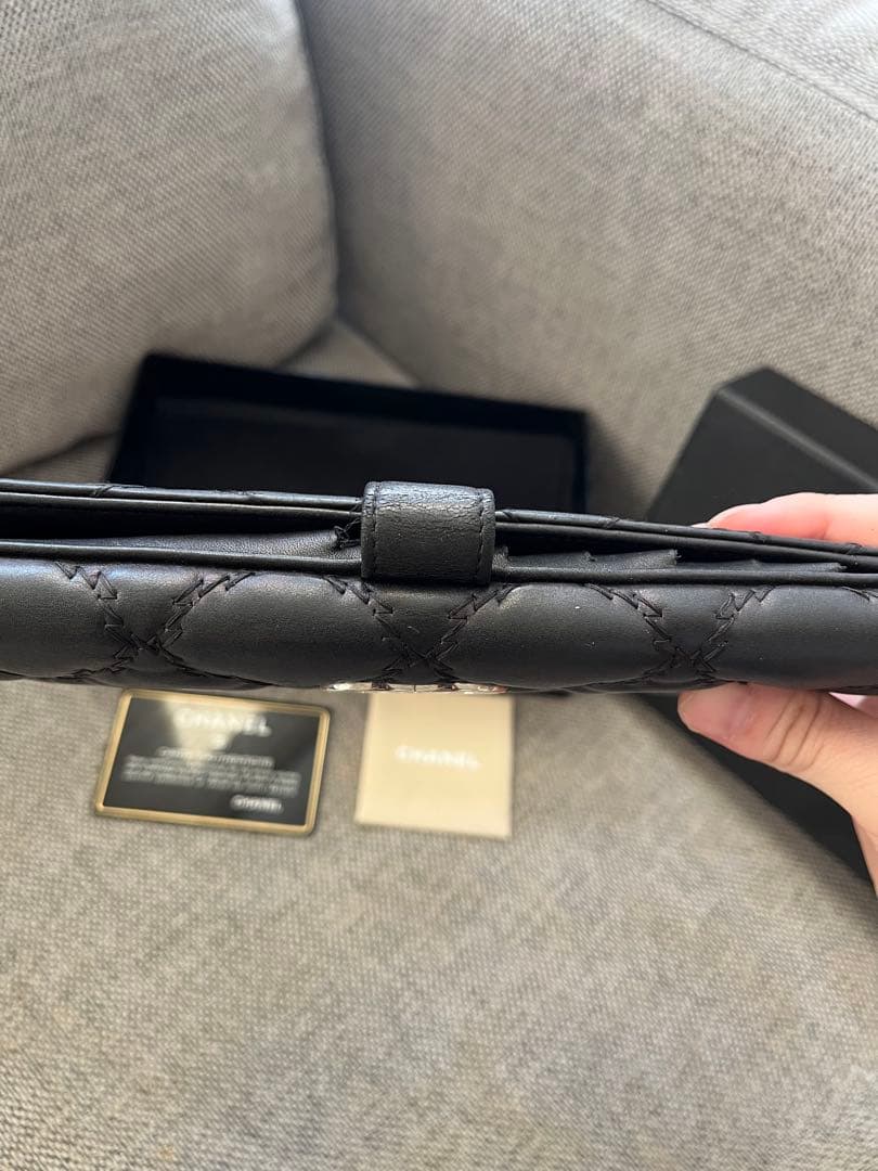 訳あり　CHANEL ブラック キルティング 長財布　ステッチ　マトラッセ