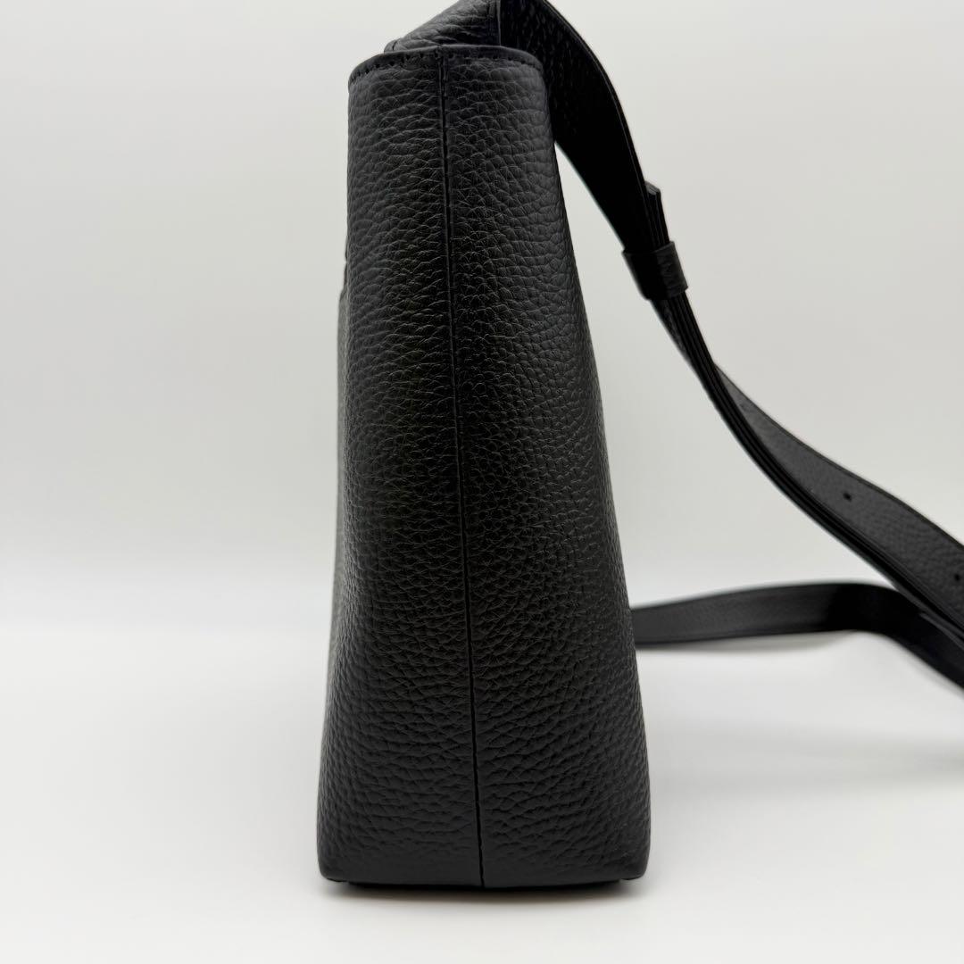 HushTug ハッシュタグ レザーショルダーバッグ ブラック