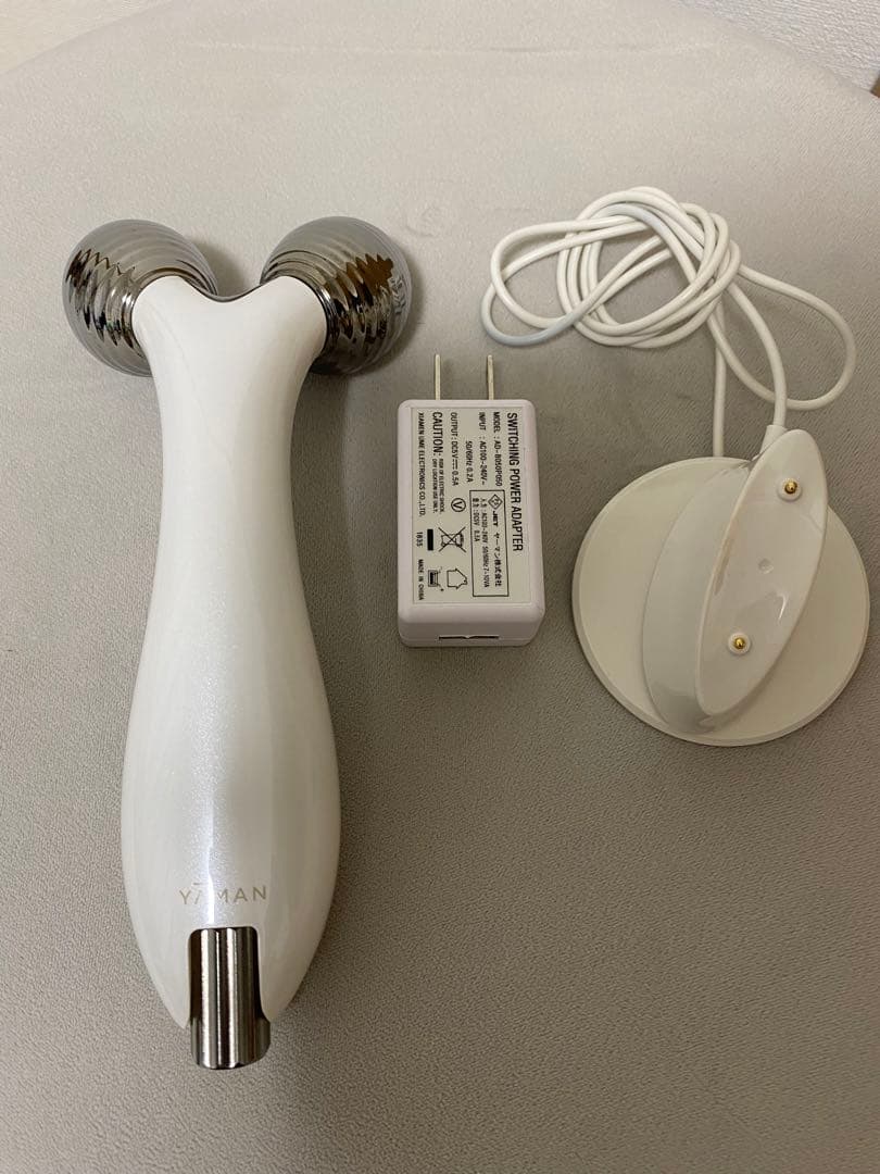 YA-MAN 家庭用美容器 WAVY EP-15W　フェイス＆ボディ用