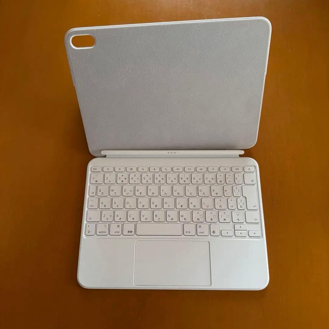 【ほぼ新品】iPad Magic Keyboard Folio ホワイト