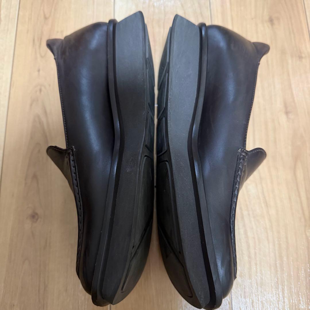 プラダ スクエアトゥ レザー ローファー スリッポン PRADA