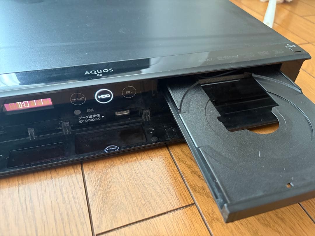 【とても美品】シャープ Blu-rayレコーダー　BD-S570 純正リモコン